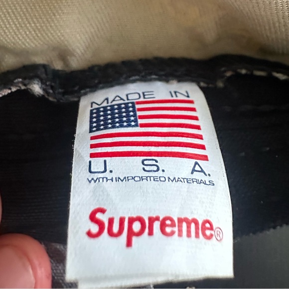 Supreme hat - Picture 3 of 5